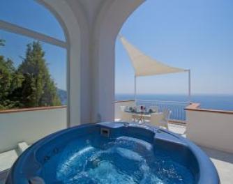 Villa La Scogliera in Praiano - Photo 1